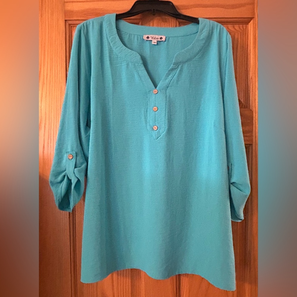 Wilde EUC Sz 3X Blue Women's Top